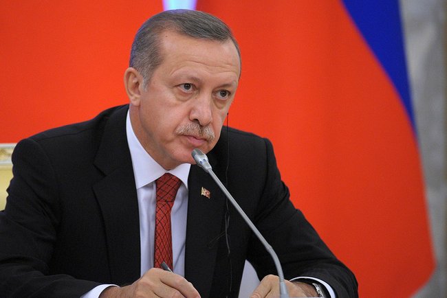 Il Presidente turco Recep Tayyip Erdogan durante un meeting in Russia