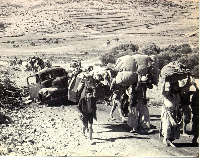 760px-Palestinian_refugees_1948