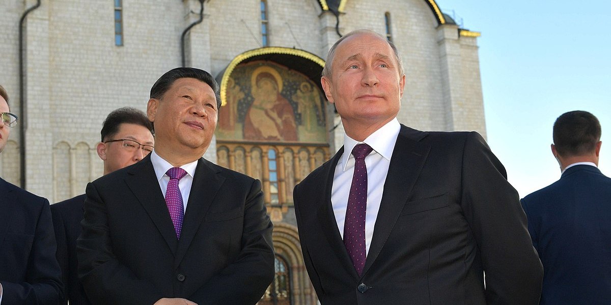 Una foto di Putin e Xi Jinping, durante un meeting tra Russia e Cina