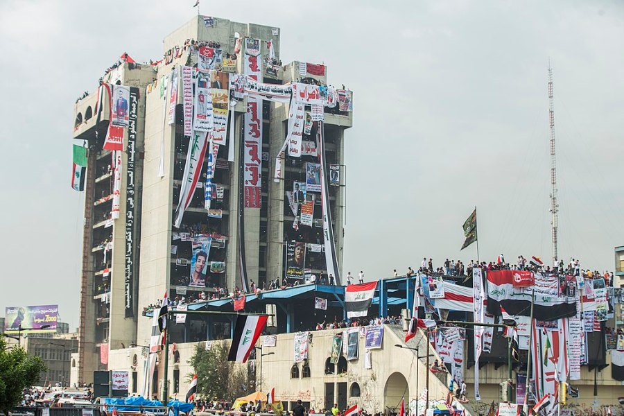 Il ristorante Mount Uhud in Iraq, simbolo della rivoluzione di Ottobre iraniana