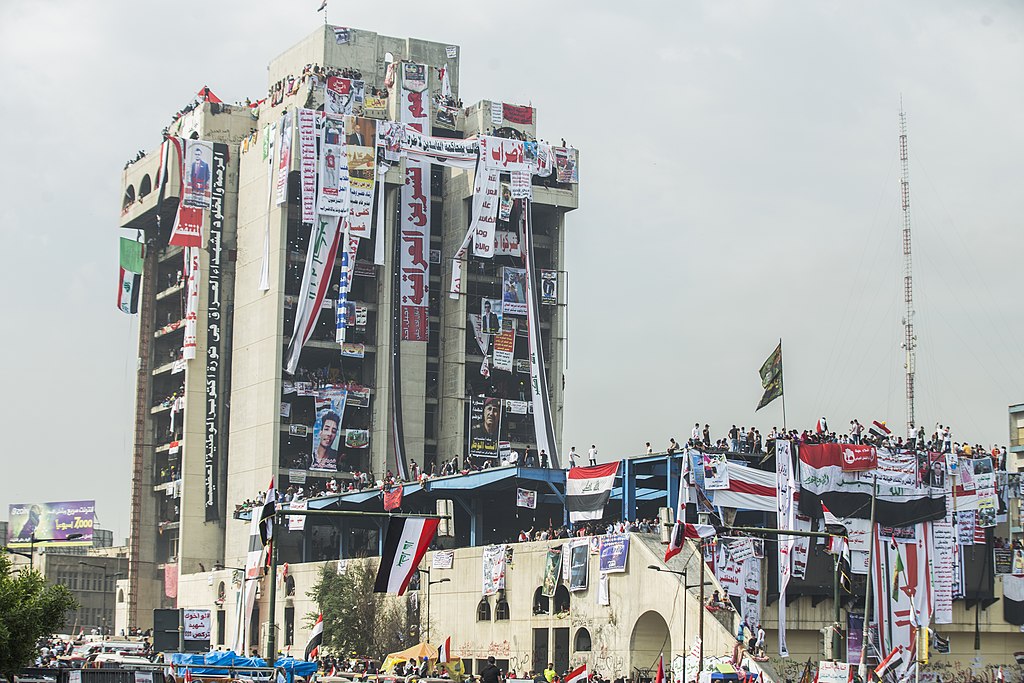 Il ristorante Mount Uhud in Iraq, simbolo della rivoluzione di Ottobre iraniana