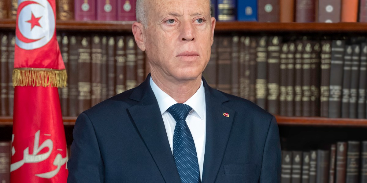 Kaïs Saïed_referendum Tunisia_Lo Spiegone