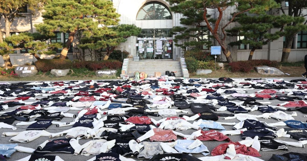Le proteste delle studentesse in Corea del Sud