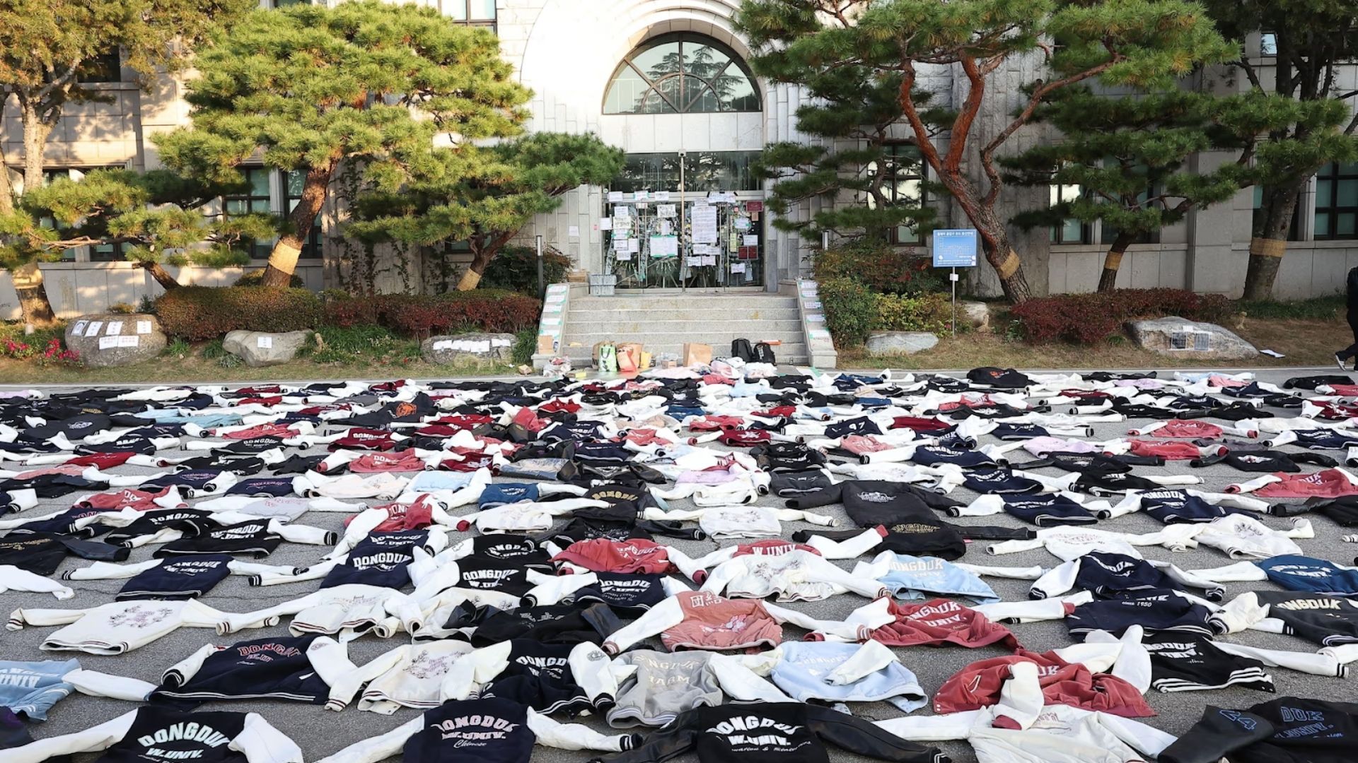 Le proteste delle studentesse in Corea del Sud